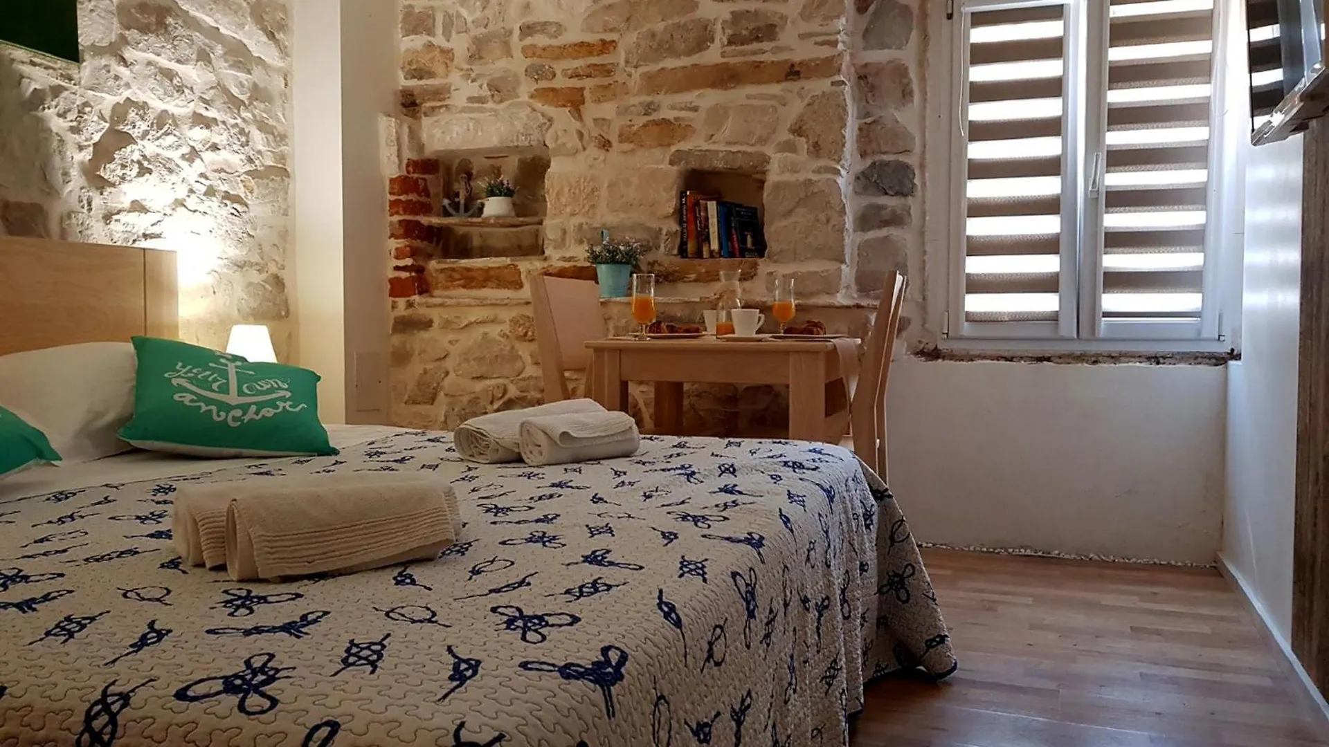 Apartment Villa Nautica Stone House